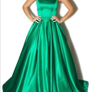 Sherri Hill emerald green ball gown